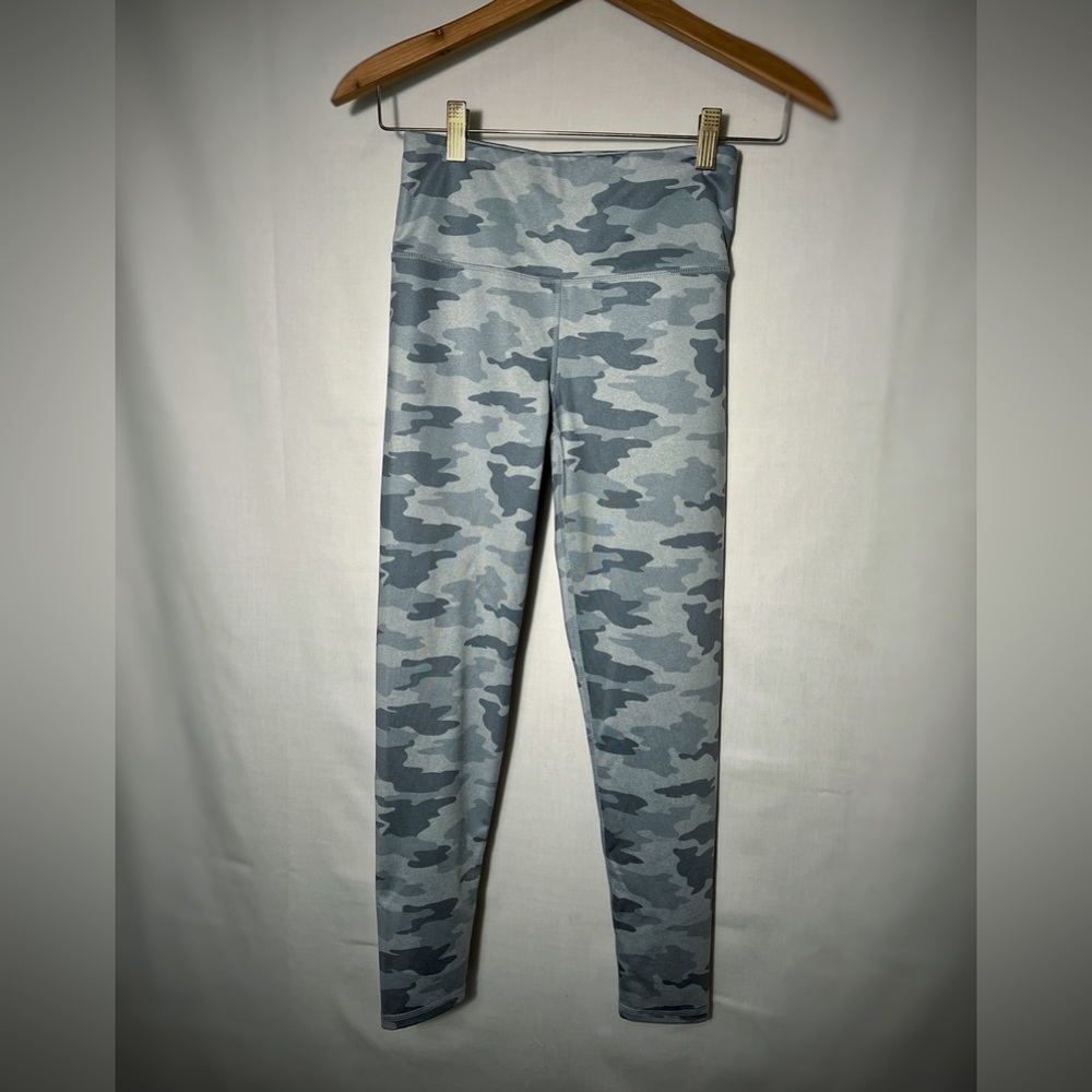 Kyodan Grey Camo leggings XS